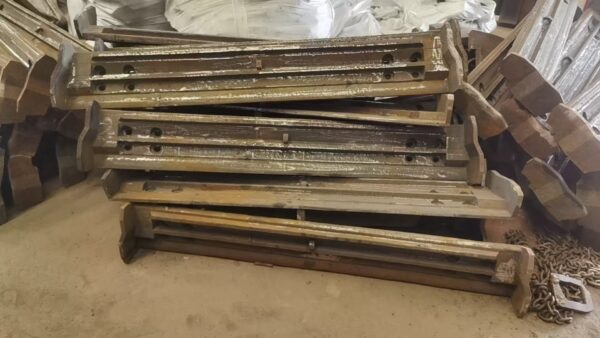 Heavy-duty Conveyor Chain Plate - Image 4
